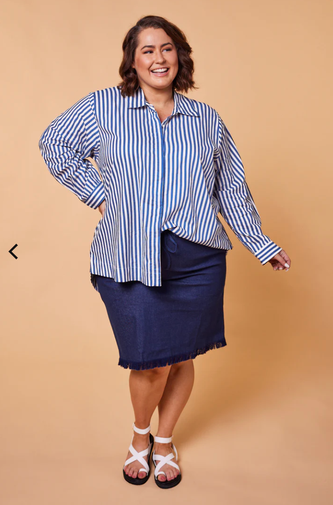 Oversized Boyfriend Shirt in Cobalt Blue