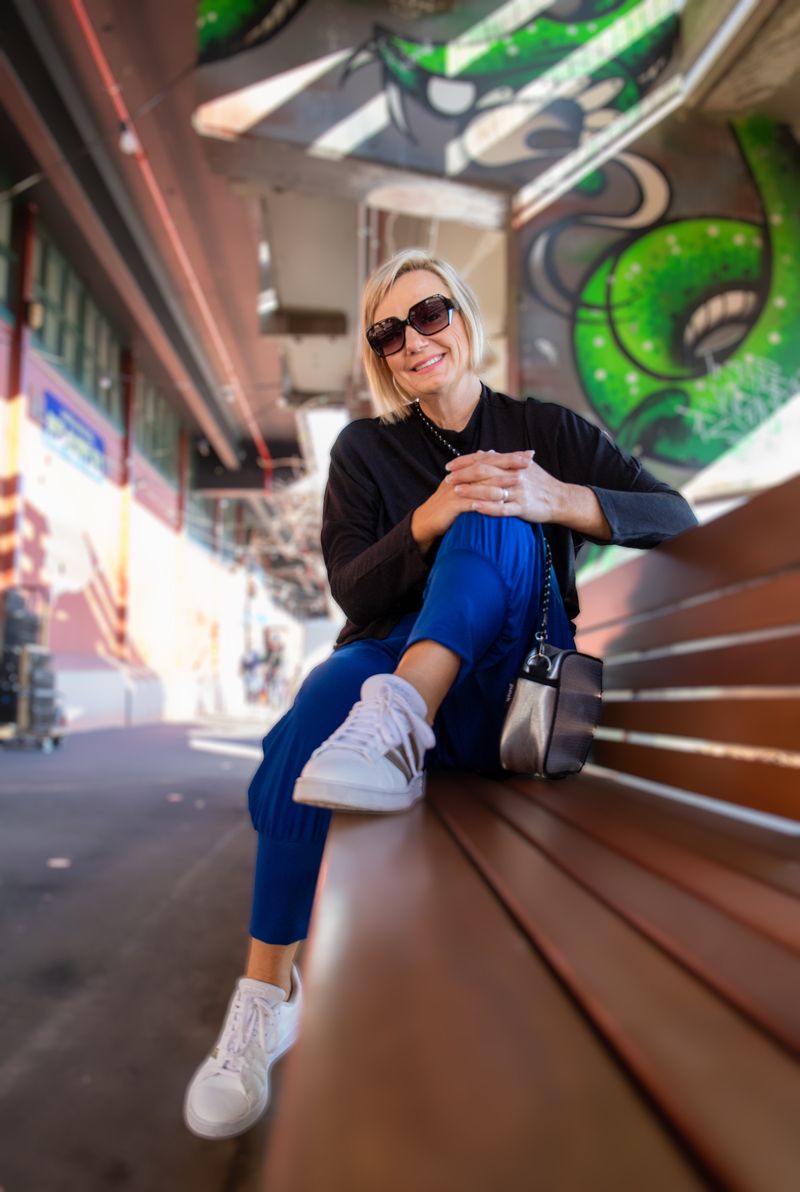 Jade Jogger in Blue