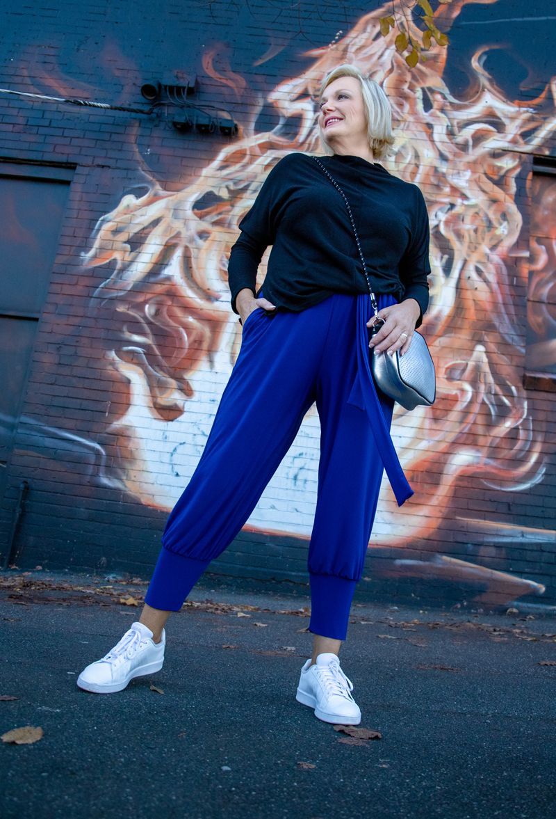 Jade Jogger in Blue
