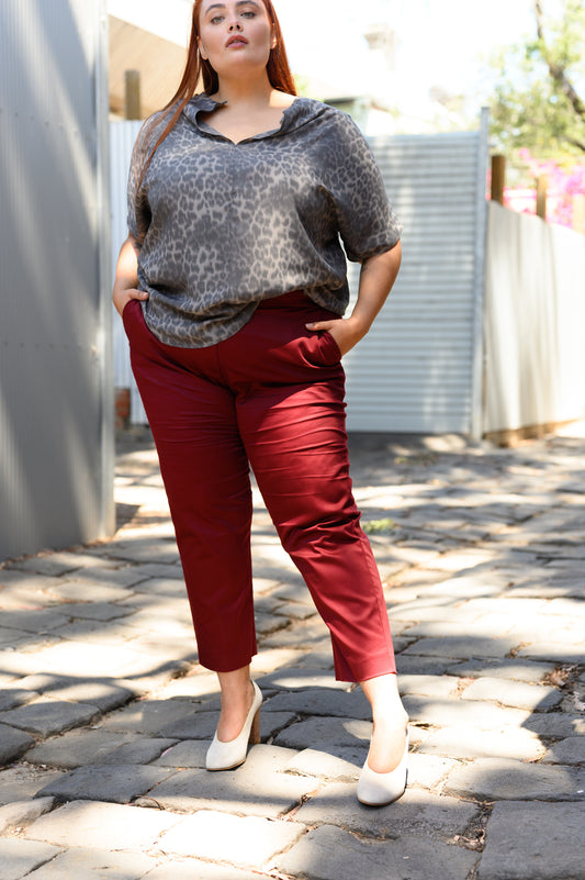 Emily Pant in Berry